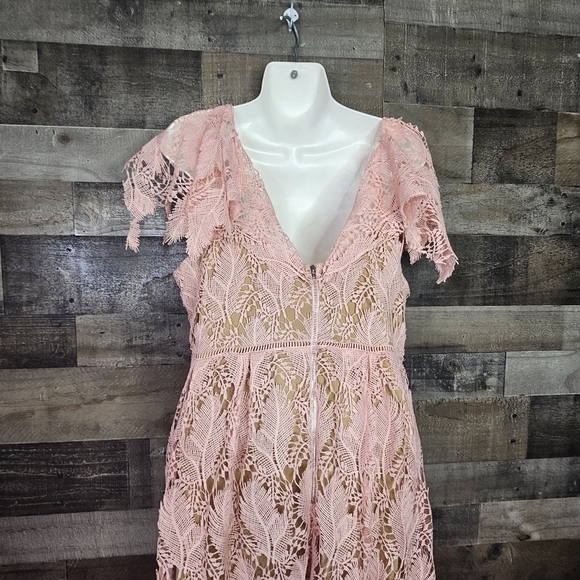 Motherhood Maternity Pink Lace Dress L - Picture 7 of 10